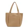 Nueva bolsa de hombro tipo tote retro europea y americana 2025, de gran capacidad, moderna y transfronteriza para mujer, bolso de mujer simple y elegante transfronterizo