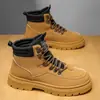 Botas de Hombre 2025 Nuevo Otoño Ropa de Trabajo Botas de Caña Alta para Motociclista Estilo Británico Impermeables Antideslizantes Piel Suave Zapatos de Hombre