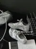 Zapatillas Ligeras de Running Estilo Universitario 2026 Primavera Nuevas Zapatillas con Cordones para Mujer con Aumento de Altura Oculto Casuales Blancas Versátiles