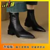 Botines Finos de Tacón Grueso con Punta Francesa 2025 Moda Otoño e Invierno Versátiles Botas Estilo Británico Finas