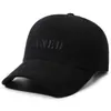 Otoño/Invierno Nuevo Bordado Letra Hombres Terciopelo Plus Cálido Gorra Pico de Pato Moda Versátil Unisex Protección Orejas Protección Frío Gorra de Béisbol