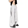 Calça cinza listrada com barra curva para homens, marca moderna de verão, calça de moletom three-stripe de secagem rápida, corte reto solto, calça casual versátil