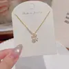 Colar de pérolas circular rotativo, corrente de clavícula de luxo leve nicho de alta qualidade, fresco e delicado, colar versátil e elegante