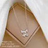 [Aço de titânio de corpo inteiro] Arco Amor Personalidade Minimalista Forno Real Colar de Ouro Feminino ins Net Corrente de clavícula vermelha