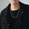 Colar Mobius Retrô Masculino Estilo Étnico Retrô Bonito High-End Nicho Versátil Colar com Mantra de Seis Caracteres