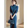 Vestido suéter de punto de alta gama coreano minimalista elegante para mujer, de cuello alto, estilo OL, hasta la rodilla, para otoño e invierno, con cinturón