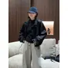 Elegante jaqueta de gola alta ombro a ombro para mulheres, novo estilo outono 2026, design inspirado em roupas de trabalho, casaco curto de nicho