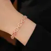 Pulsera de Cadena Oro Rosa con Broche de Nariz de Cerdo Incrustado de Circonita, Exquisita y Elegante, Pulsera Versátil, Joyería Nicho de Lujo Ligero