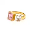 Anillo abierto de cristal de circonita ins europeo y americano de lujo ligero para mujer, nicho, acero de titanio de alta calidad, anillo chapado en oro en stock, venta al por mayor