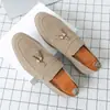 Mocasines de conducción para hombre de talla grande transfronterizos, nuevo estilo de comercio exterior, zapatos de gamuza con borlas modernos y a la moda