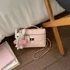 Bolsa Caixa de Luxo Estilo Chanel para Mulheres 2026 Nova Moda Acolchoada com Corrente na Alça Bolsa Quadrada Pequena Versátil Tendência