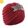 Accesorios de Invierno Transfronterizos de Diamante de Cuatro Hojas Cintas de Lana Sombrero Sombrero Indio Ropa Cálida de Otoño e Invierno Sombrero JDM-138D