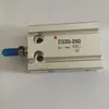 Máquina de Patrones por Computadora Corte de Hilo Bomba de Aire Prensatelas Válvula de Aire Piezas de Repuesto para Máquina de Coser de Computadora Cilindro de Presión Media Accesorios para Máquina de Coser