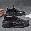 Zapatos de vadeo para hombre nuevos transfronterizos, Zuecos, Zapatos de playa antideslizantes y resistentes al desgaste, Ropa exterior de verano, Zapatos huecos de punta abierta Venta al por mayor
