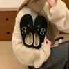 Sapatos femininos da moda estilo Birkenstock, sola grossa retrô, forrados com lã, quentes, nova coleção de inverno 2026, de calçar, sapatilhas Mary Jane peludas