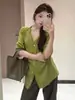 Camisa protectora solar de encaje con cuello en V simple estilo coreano para mujer, nuevo modelo de verano 2026, holgada, ligera, ligeramente transparente, top de manga larga para ir al trabajo