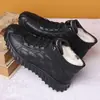 Zapatos de algodón de invierno, zapatos de algodón y cuero de caña alta, nuevo estilo para hombre, engrosados para abrigar, zapatos de algodón casuales de suela blanda, botas de nieve resistentes al frío para hombre