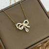 Moda Transfronteriza Versátil Sensación de Alta Gama Colgante con Diseño de Lazo Blanco con Gota de Aceite Entrada Lujo Nicho Collar Cadena Clavícula Mujer