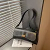 Bolsa de Couro a Óleo Vintage de Nicho Transfronteiriça de Luxo para Mulheres 2026 Nova Moda Bolsa de Ombro de Axila Versátil Bolsa Transversal