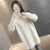 Suéter de mujer de longitud media que cubre las caderas, colección otoño e invierno 2026, engrosado, adecuado para mujeres petite, elegante vestido base para combinar con un abrigo