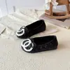 Sapatos Infantis de Couro com Padrão de Diamante de Alta Qualidade 2026 Novo Estilo Bloco de Cores Laço Bico Redondo Baixo Sapatilhas Infantis