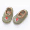 Meias de chão para bebê atacado meias masculinas e femininas para bebê sapatos para criança pequena meias com forro de lã outono e inverno sapatos para casa para educação infantil anti-derrapante fresco