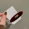 Corea del Sur Dongdaemun - Tela de terciopelo dorado con letras en inglés, pinza para el pelo con forma de pico de pato, pinza lateral para el flequillo, pinza para la cabeza rota en la parte posterior