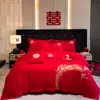 Nuevo Conjunto Rojo de Cuatro Piezas Estilo Chino para Boda, Ropa de Cama para Habitación de Boda, Conjunto Bordado de Dragón y Fénix de Lujo Ligero al por Mayor