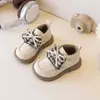 2026 Sapatos de Couro para Meninas Estilo Primavera Infantil Estilo Britânico Mocassins com Laço Mary Janes para Crianças de Tamanho Médio e Grande Sola Grossa Princesa