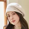 Gorro de punto versátil de moda para otoño e invierno para mujer, gorro cómodo y cálido para mediana edad y personas mayores, color liso, gorro para clima frío que adelgaza el rostro