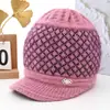 Gorro de punto de invierno para mujeres de mediana edad y mayores, gorro de lana cálido con forro de polar, gorro de algodón engrosado para la abuela, protector de orejas y resistente al frío