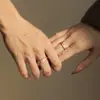 Anillos de Pareja Plata de Ley S925 Anillo de Banda Ancha con Diseño de Acabado Cepillado y Circonita Microincrustada, Regalo de San Valentín