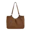 Bolso de ante francés para debajo del brazo para mujer, nuevo modelo 2026, bolso de hombro vintage de gran capacidad, bolso tote mate para el día a día