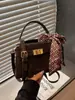 Moda Transfronteriza Casual de Gama Alta 2025 Nuevo Versátil Nicho Bolso de Hombro Bolso Cruzado Mate Bolso Cuadrado Pequeño Simple