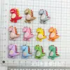 Acessórios de resina de dinossauro fofo de desenho animado fosco diy cola de creme capa de celular adesivos de geladeira acessórios de cabelo atacado