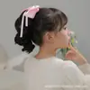 Pinza para el pelo con lazo de cinta dulce para mujer 2025 Nuevo estilo Pinza para el pelo en la parte posterior de la cabeza Pinza de pico de pato Pinza para recogido a medias Tocado