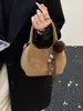 Bolsas de Nicho Exquisitas e Modernas para Mulheres 2025 Nova Moda Versátil Bolsa Transversal com Corrente com um Toque de Luxo Bolsa Feminina