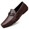 Transmissão ao vivo mais vendidos sapatos de feijão masculinos couro genuíno couro de vaca transfronteiriços de alta qualidade britânicos com fivela H sapatos de couro slip-on sola macia mocassins
