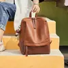 Mochila para portátil mochila para mujer de alta calidad casual moda viajera de cuero mochila para mujer nueva bolsa de viaje antirrobo