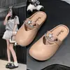 Sandalias Casuales Versátiles de Playa para Uso al Aire Libre, Nueva Moda Verano 2025 Sandalias con Patrón de Estrellas de Suela Gruesa que Aumentan la Altura con una Sensación Suave al Caminar y Punta Cerrada