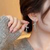 Nó geométrico Brincos de alta qualidade com incrustação de diamante brincos femininos da moda outono e inverno versátil design de nicho joias de ouvido atacado