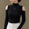 2026 Otoño/Invierno Dan Yu Negro Cuello Semi-Alto Camiseta Base para Mujer Hombros Descubiertos Ajustada Elegante Canalé Alta Calidad Top