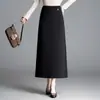 Saia Feminina da Moda com Cintura Elástica, Nova Saia Bodycon de Comprimento Médio com Fenda nas Costas Outono/Inverno 2026, Saia Reta de Cintura Alta, Tendência