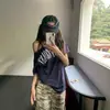 Playera Americana Retro Spicy Girl con Hombros Descubiertos y Manga Corta para Mujer, Estilo Nicho Perezoso de Verano, Top Holgado y Adelgazante