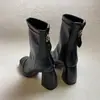 Botines Cortos de Tacón Alto Cuadrados Versátiles Estilo Retro Francés para Mujer 2026 Nueva Moda Piel Suave Cremallera Trasera Botines Ajustados
