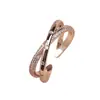 Anillo de Dedo Índice con Cruz Sencilla de Oro Rosa e Índice de Circonita Moda Femenina Personalidad OL Lujo Ligero Personalidad Anillo Abierto Ajustable