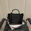 Bolsa Grande com Padrão de Lichia para Mulheres 2026, Bolsa de Ombro Transversal Versátil Retro de Alta Qualidade para o Dia a Dia, Bolsa de Mão Tipo Saco