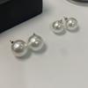 Fiebre coreana con aretes de perlas de aguja de plata 925 retro brillantes y coloridos para mujer, temperamento japonés en polvo, aretes que combinan con todo