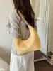 Bolsa de Ombro Transfronteiriça 2026 Nova Grande Capacidade Tendência Versátil para Axila para Mulheres, Elegante e Moderna para o Trabalho, Compras e Saídas, Bolsa de Ombro