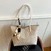 Bolsa de Compras Grande Capacidad Transfronteriza Bolso de Mano para Mujer 2026 Nuevo Elegante Bolso Tote de Nicho Popular Bolso Grande Bolso de Hombro